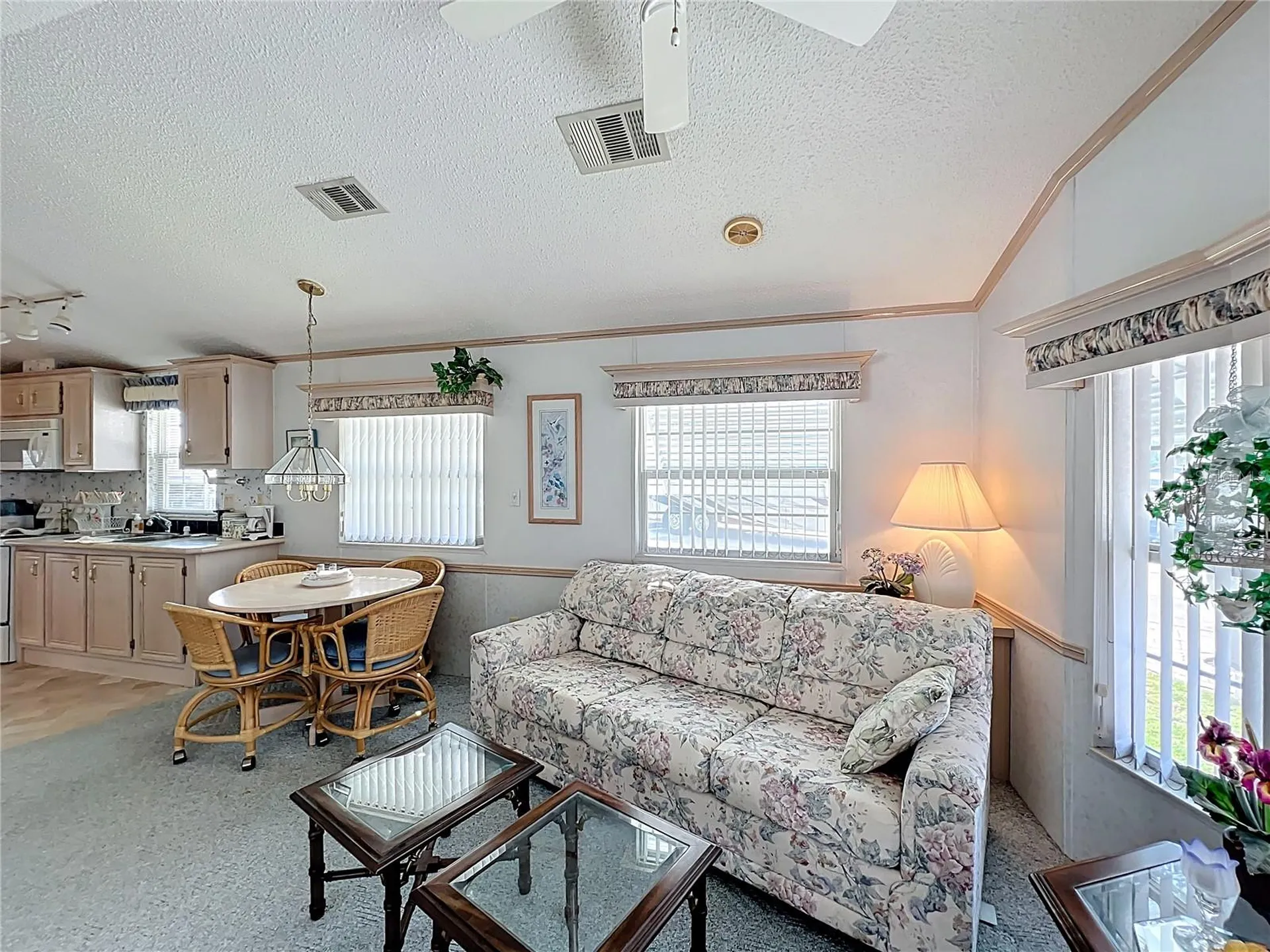 194 Big Pine Avenue S Frostproof FL 33843