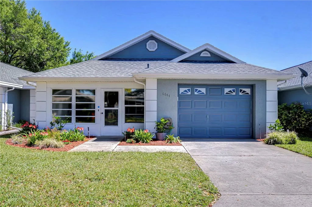 6644 Juniper Court Zephyrhills FL 33542