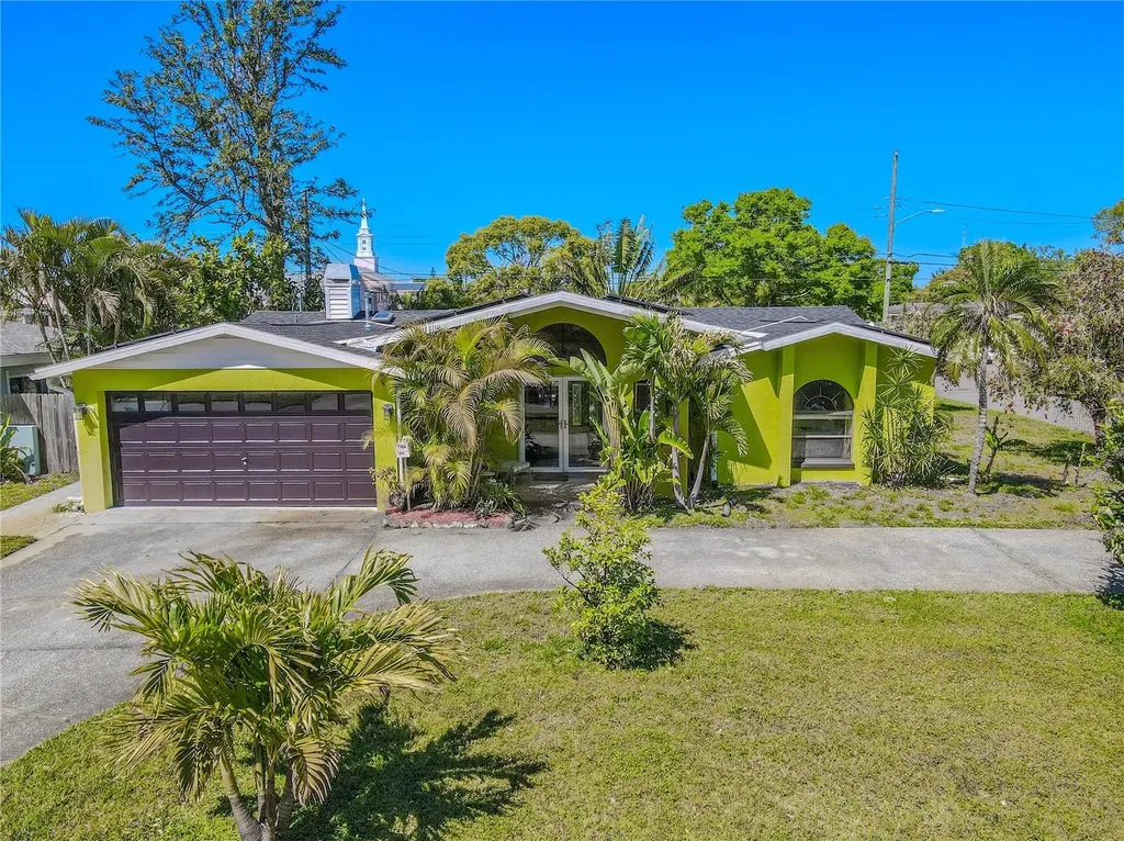 5953 36th Avenue N St Petersburg FL 33710