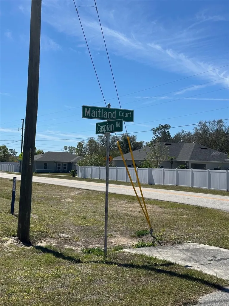 419 Maitland Court Kissimmee FL 34759