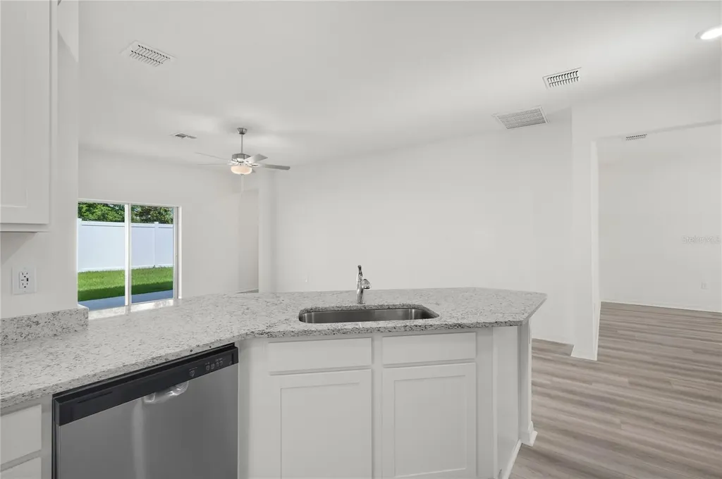 13284 Tula Loop Astatula FL 34705