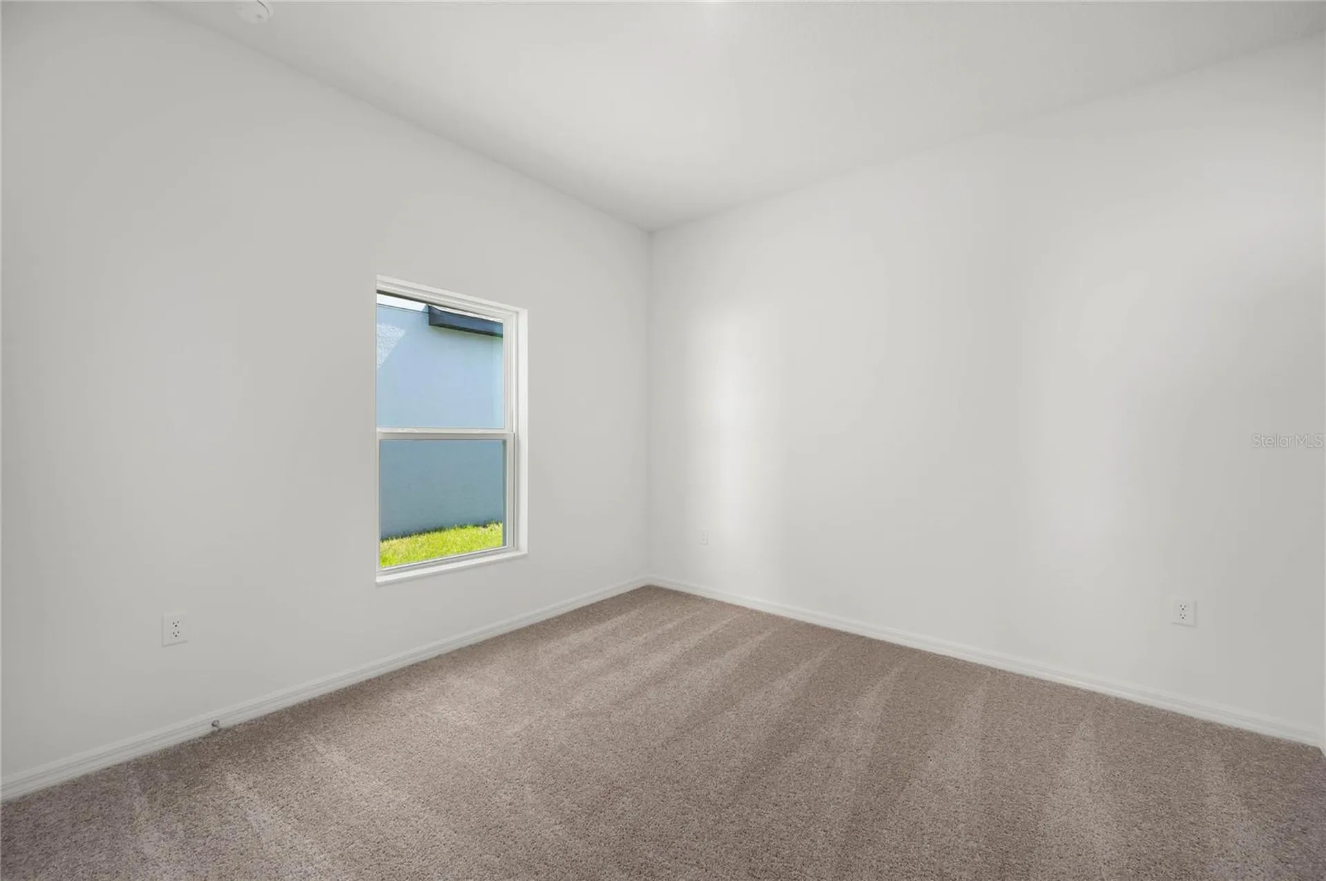 13284 Tula Loop Astatula FL 34705