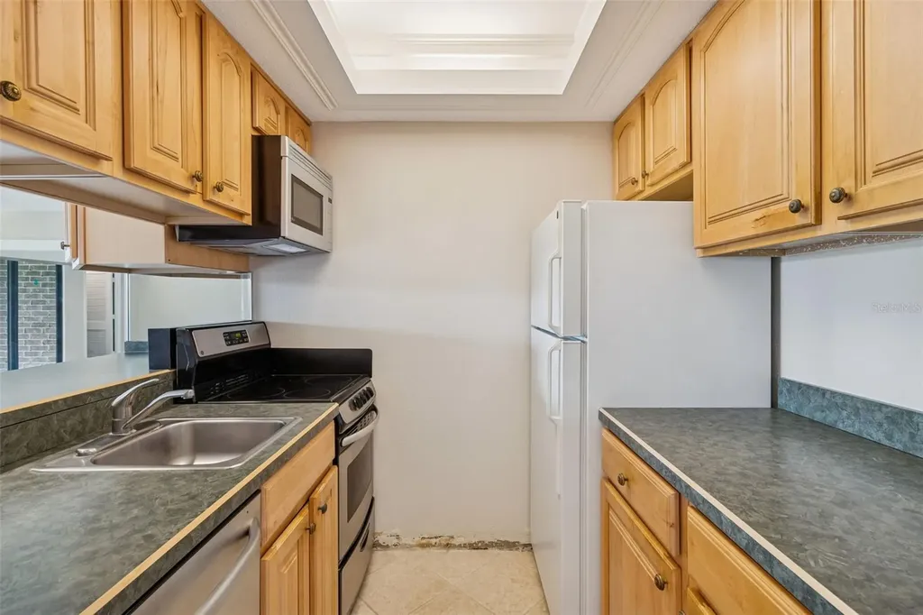 36750 Us 19 N Palm Harbor FL 34684