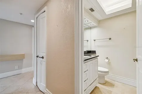 36750 Us 19 N Palm Harbor FL 34684