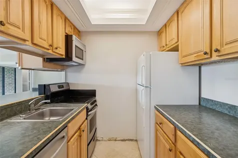 36750 Us 19 N Palm Harbor FL 34684