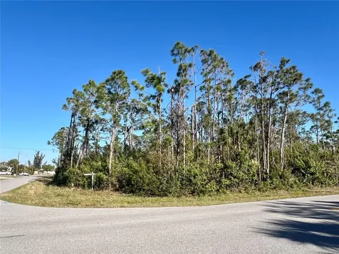 15249 Red Head Avenue Port Charlotte FL 33981