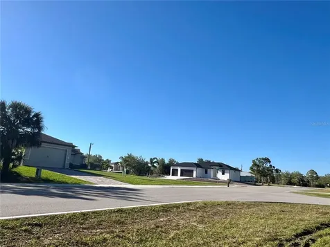 15249 Red Head Avenue Port Charlotte FL 33981