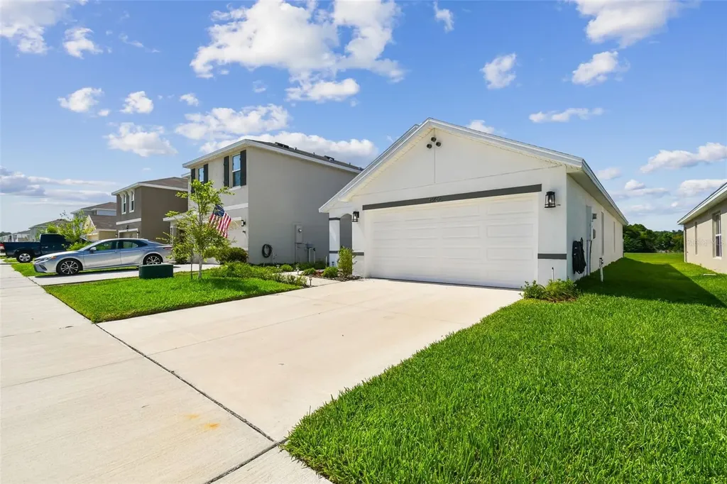 36673 Spanish Rose Drive Dade City FL 33525