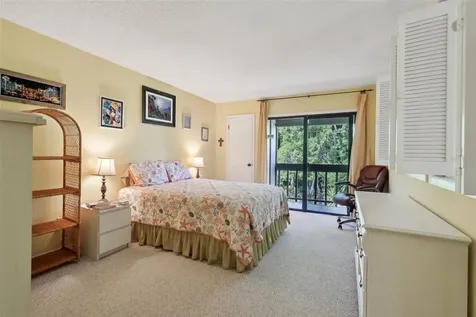 4836 Pebble Beach Drive Orlando FL 32811