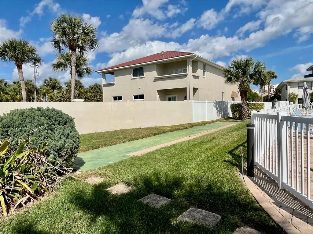 2100 N Peninsula Avenue New Smyrna Beach FL 32169