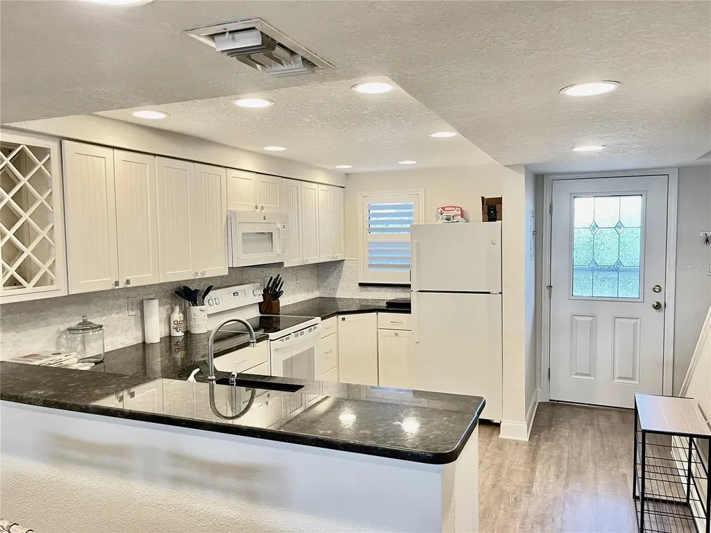 2100 N Peninsula Avenue New Smyrna Beach FL 32169