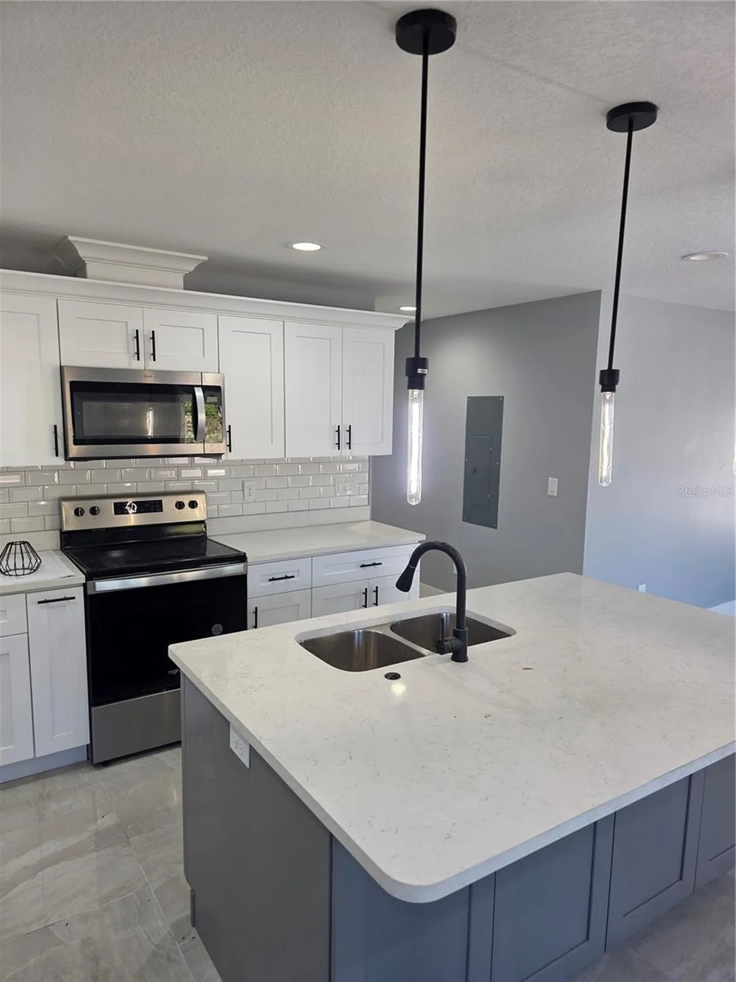 3704 Smith Tree Street Tampa FL 33619