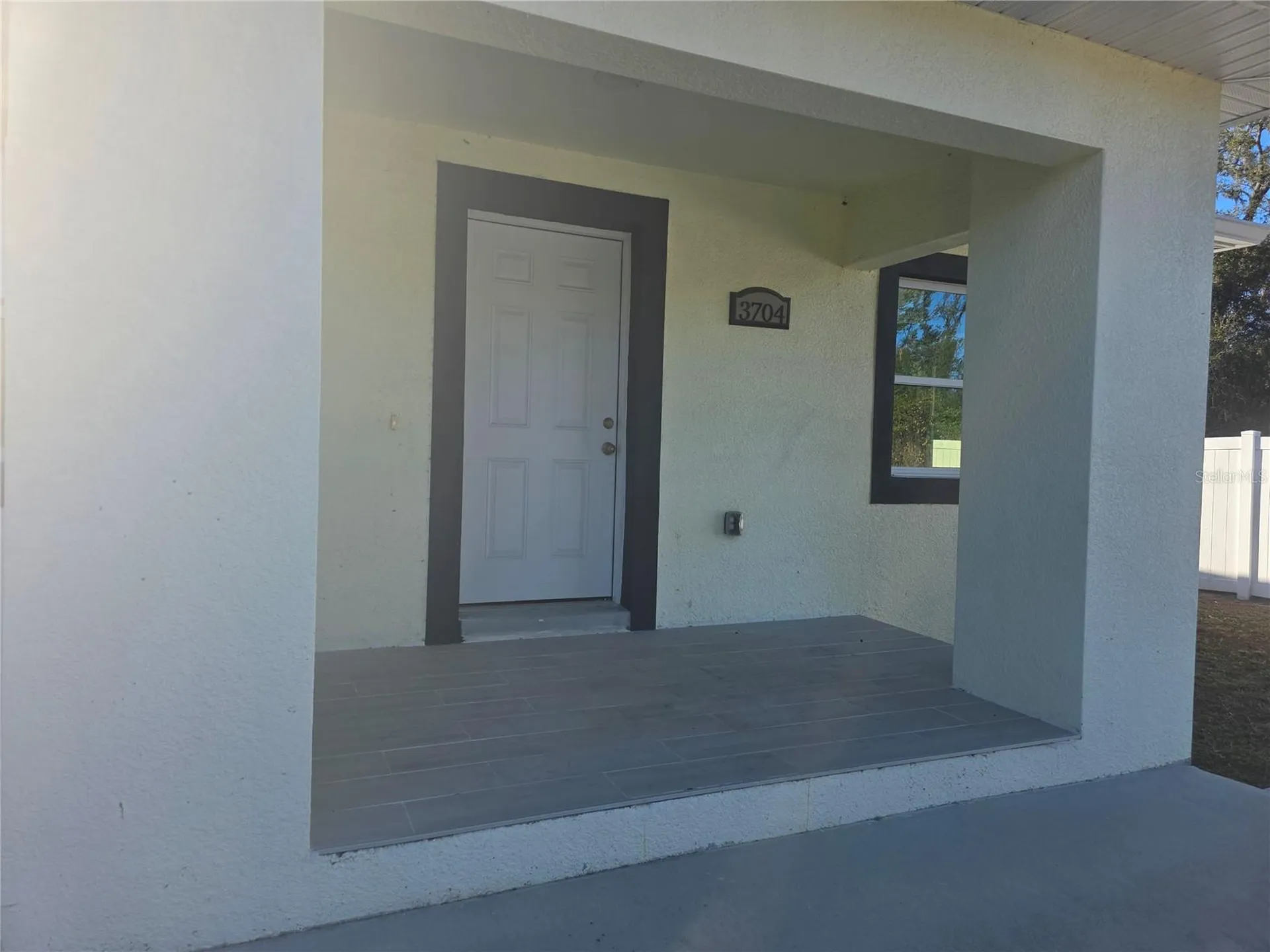 3704 Smith Tree Street Tampa FL 33619