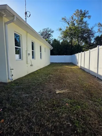 3704 Smith Tree Street Tampa FL 33619