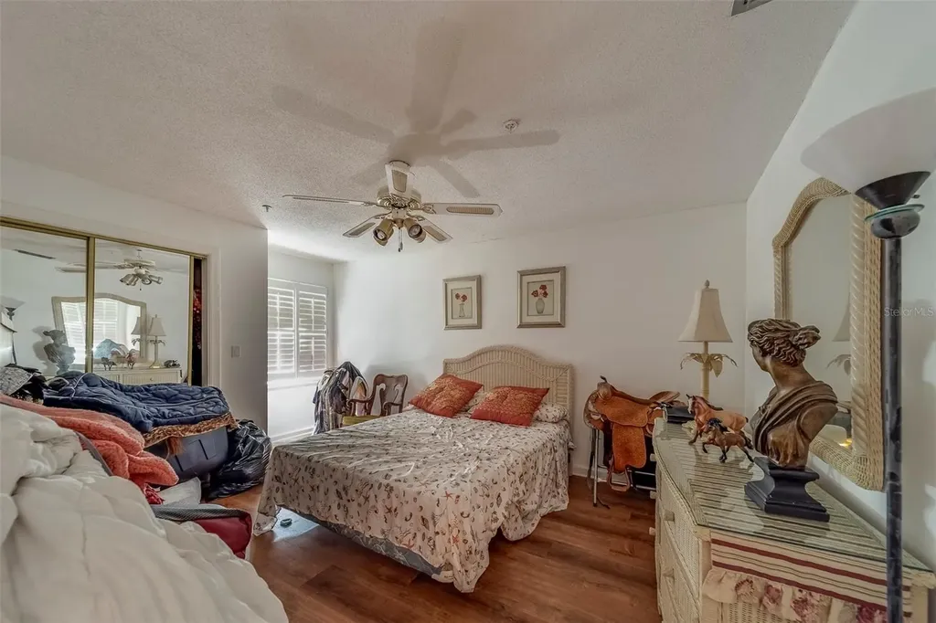 17606 Lee Avenue Redington Shores FL 33708