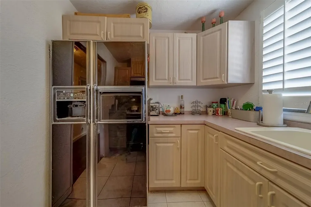 17606 Lee Avenue Redington Shores FL 33708