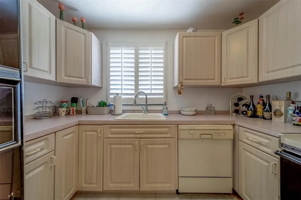17606 Lee Avenue Redington Shores FL 33708