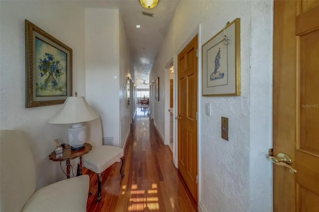 17606 Lee Avenue Redington Shores FL 33708