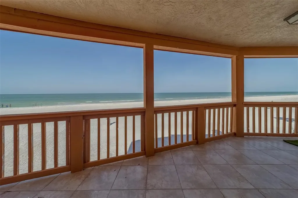 17606 Lee Avenue Redington Shores FL 33708