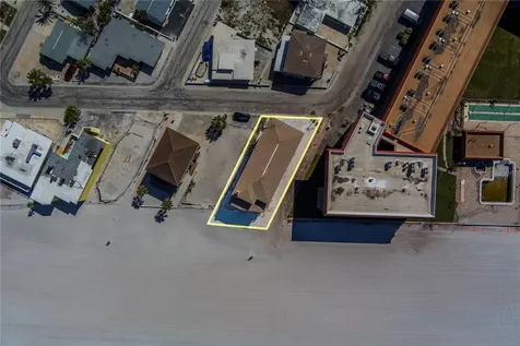 17606 Lee Avenue Redington Shores FL 33708