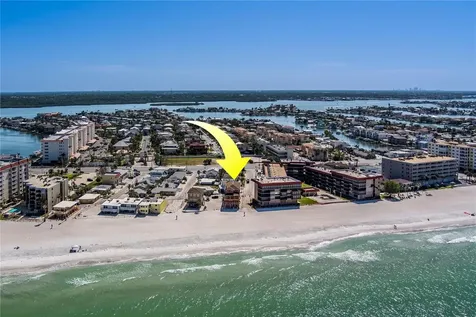 17606 Lee Avenue Redington Shores FL 33708