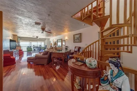 17606 Lee Avenue Redington Shores FL 33708