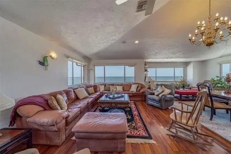 17606 Lee Avenue Redington Shores FL 33708