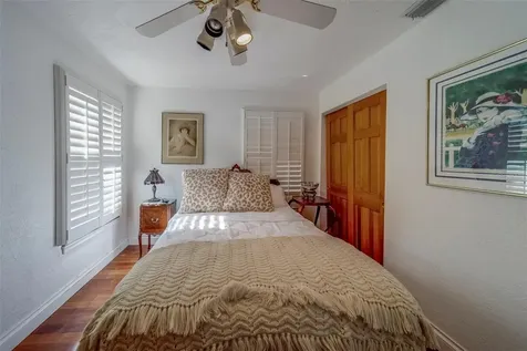 17606 Lee Avenue Redington Shores FL 33708