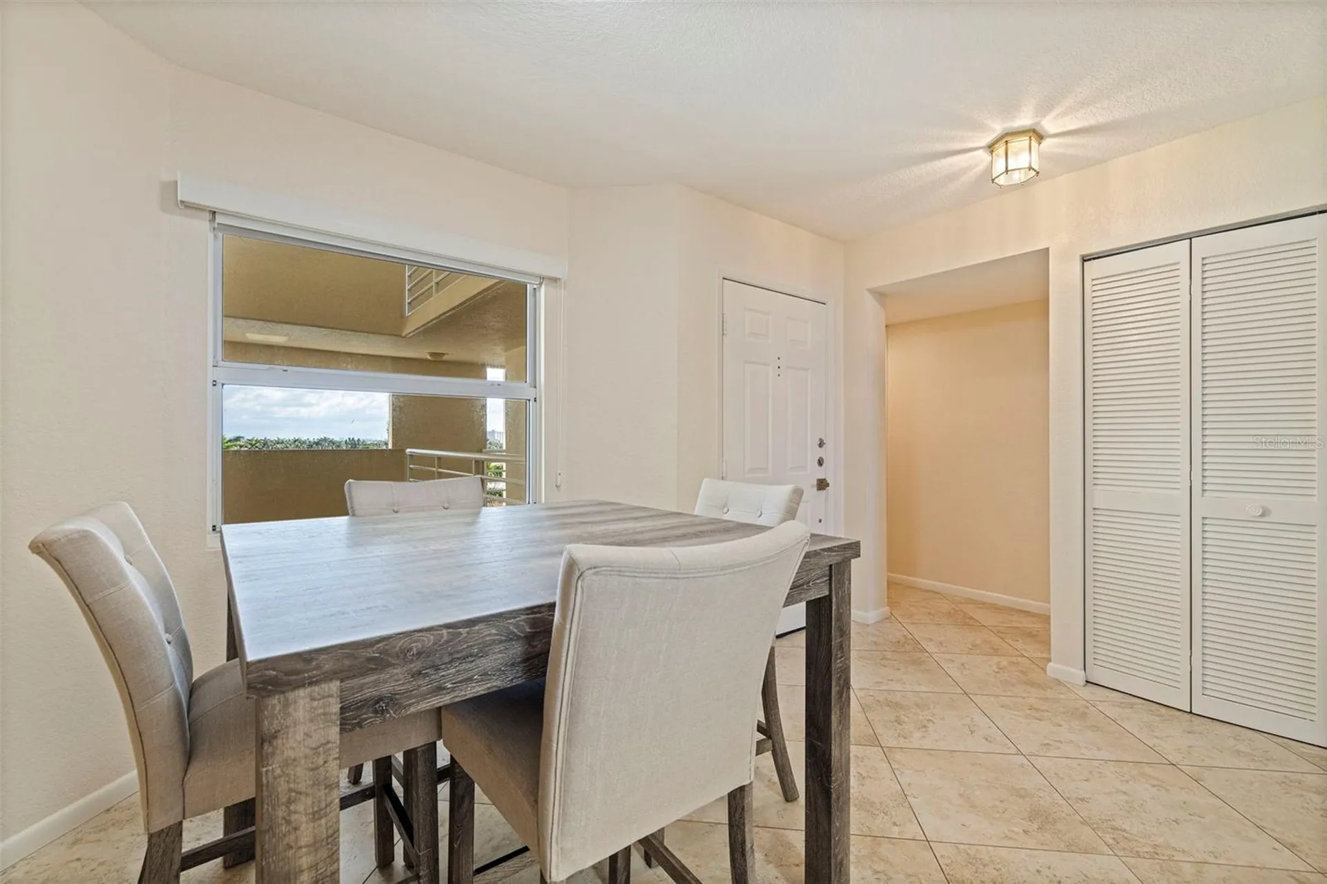 6105 Bahia Del Mar Circle St Petersburg FL 33715