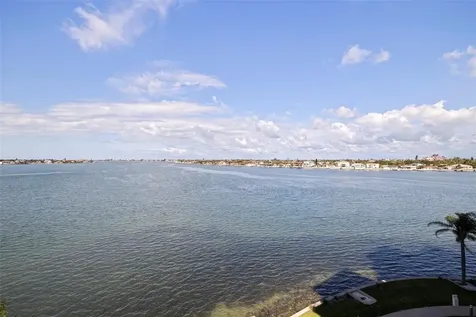 6105 Bahia Del Mar Circle St Petersburg FL 33715