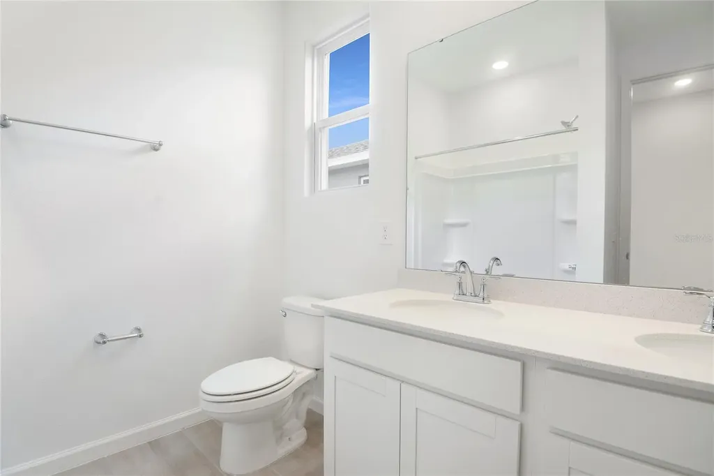749 Lake Dell Avenue Dundee FL 33838