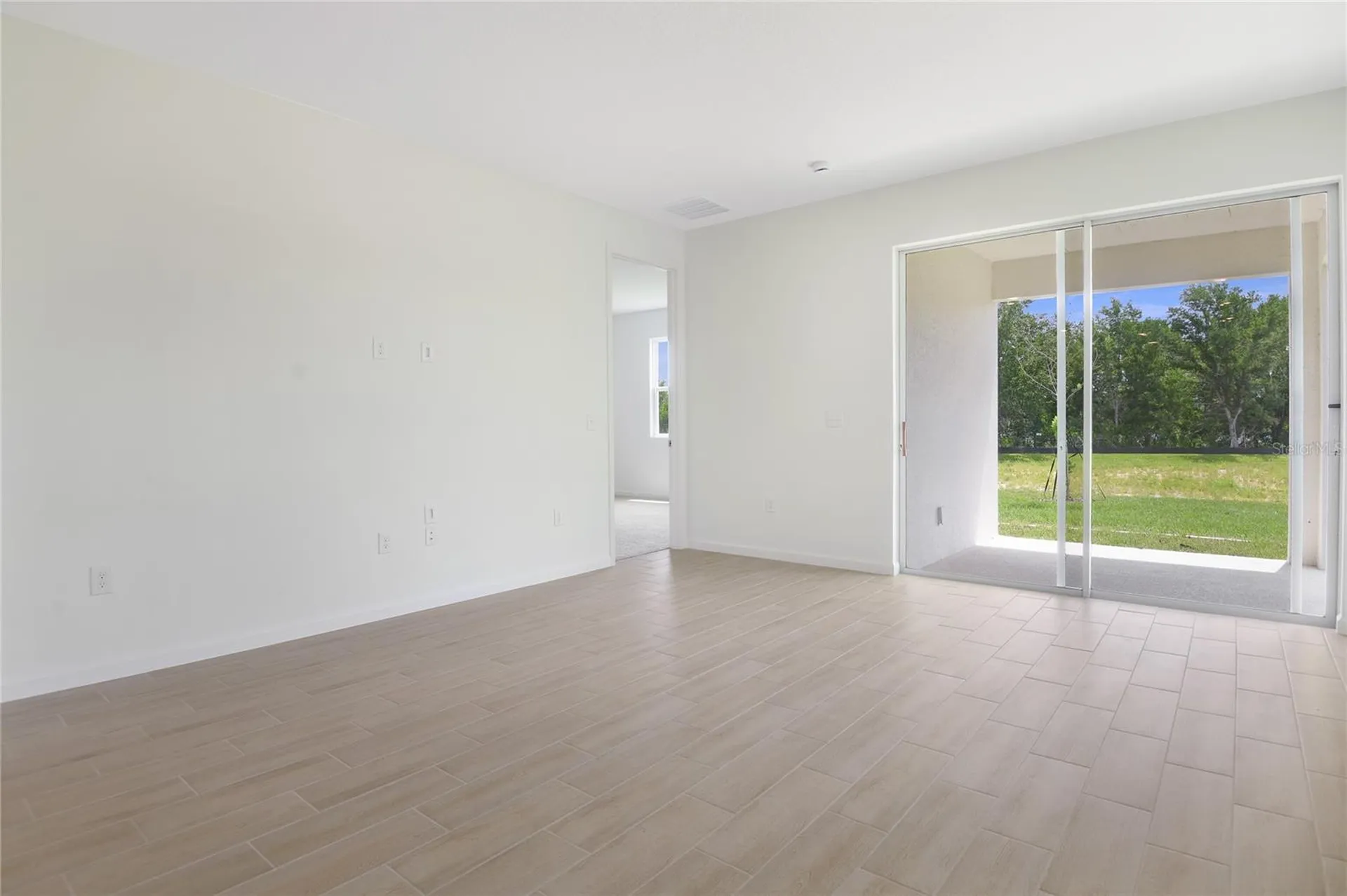 749 Lake Dell Avenue Dundee FL 33838