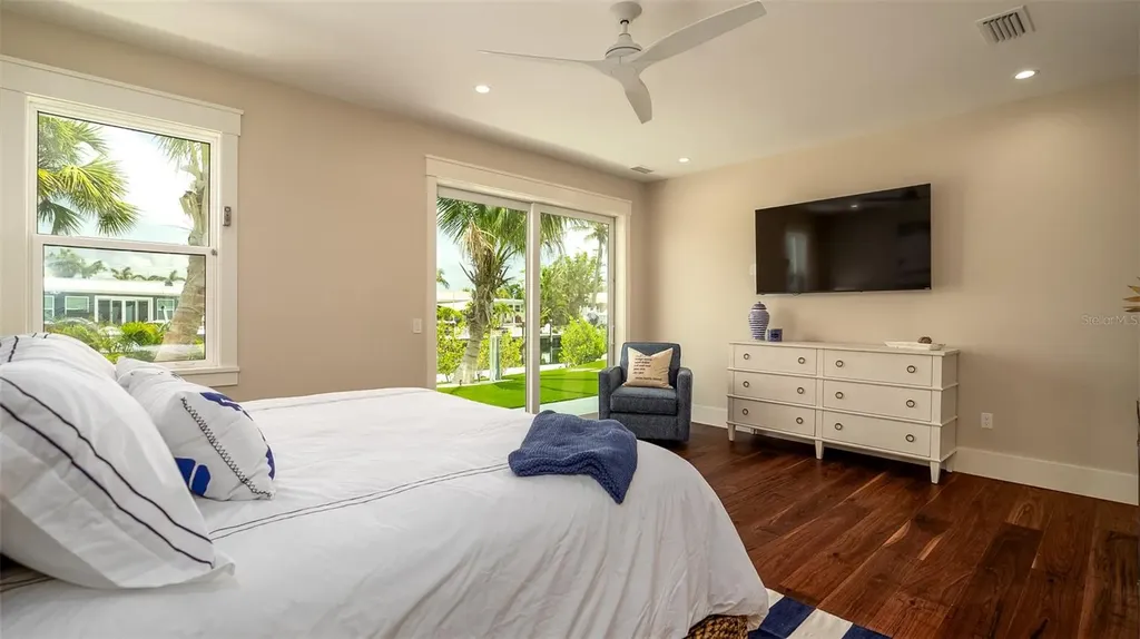 603 Emerald Lane Holmes Beach FL 34217