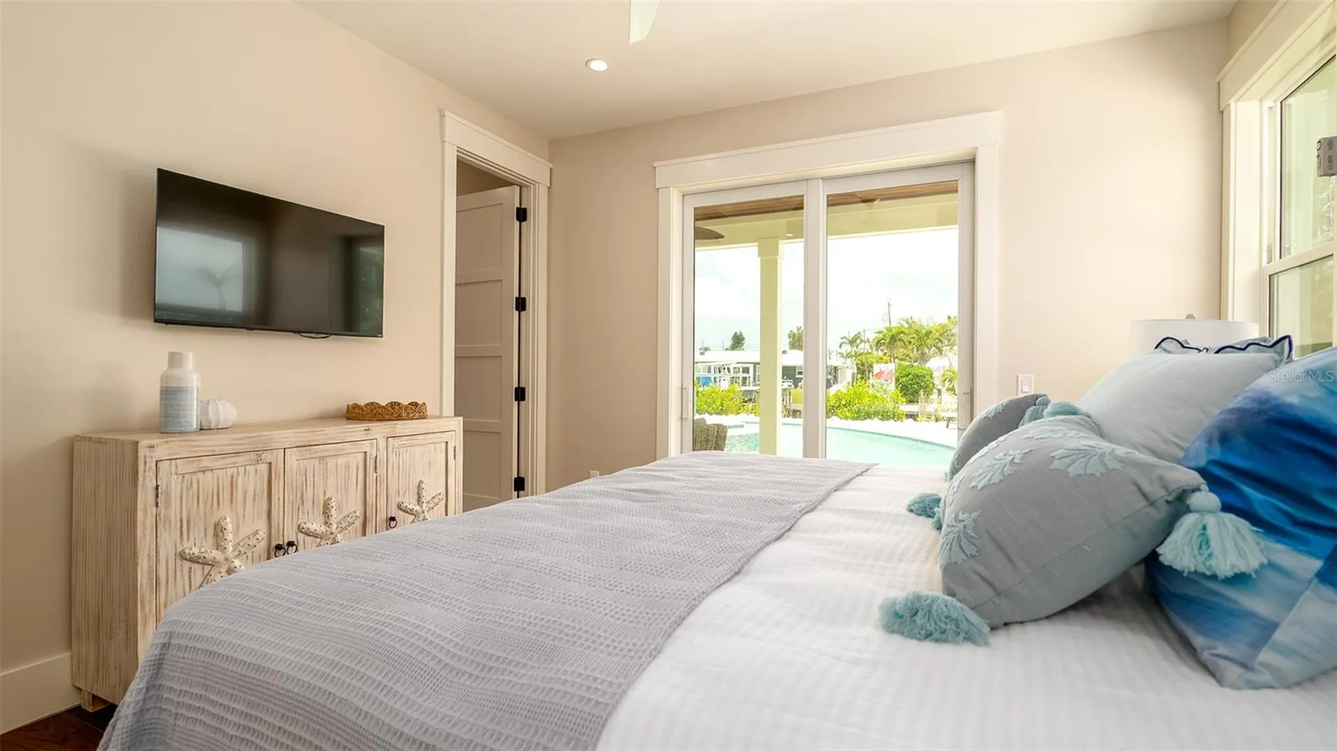 603 Emerald Lane Holmes Beach FL 34217