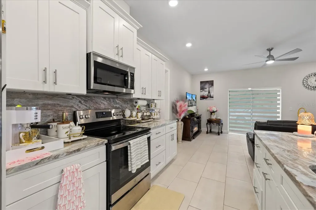 19212 Sunlake Boulevard Lutz FL 33558