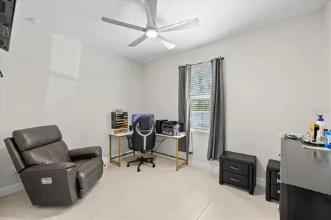 19212 Sunlake Boulevard Lutz FL 33558