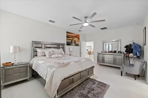 19212 Sunlake Boulevard Lutz FL 33558
