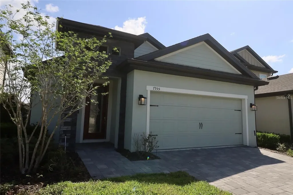 7955 Delwin Lane Reunion FL 34747