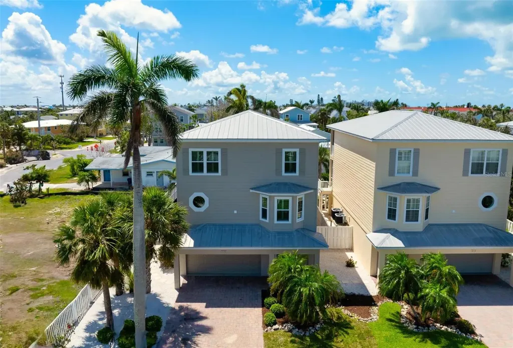 215 65th Street Holmes Beach FL 34217