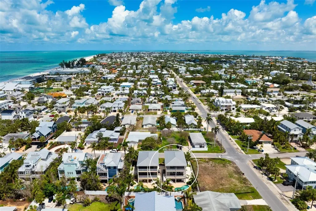 215 65th Street Holmes Beach FL 34217