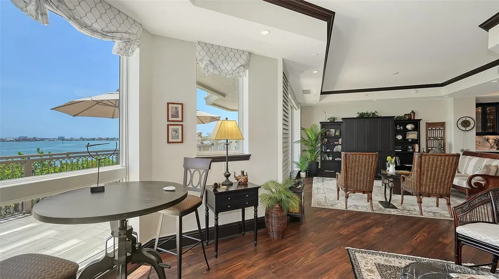 420 Golden Gate Point Sarasota FL 34236