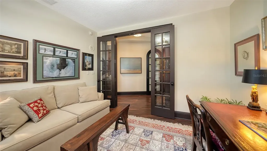 420 Golden Gate Point Sarasota FL 34236