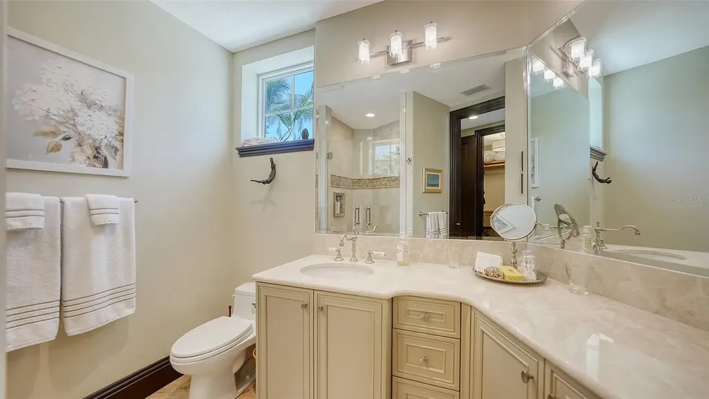 420 Golden Gate Point Sarasota FL 34236