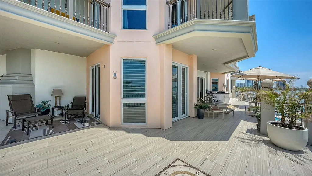 420 Golden Gate Point Sarasota FL 34236