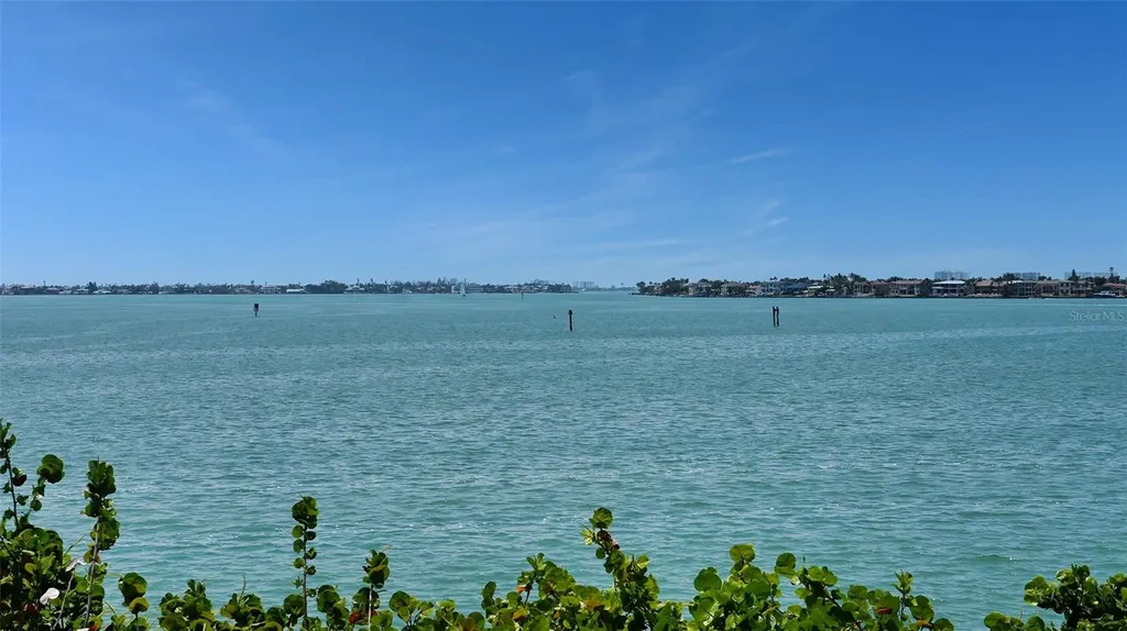 420 Golden Gate Point Sarasota FL 34236