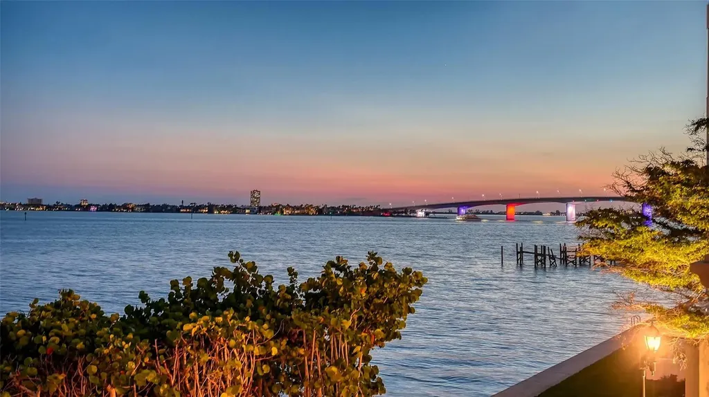 420 Golden Gate Point Sarasota FL 34236