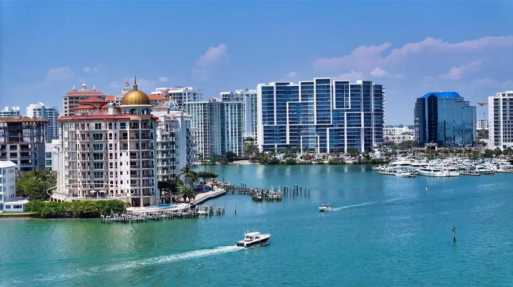 420 Golden Gate Point Sarasota FL 34236