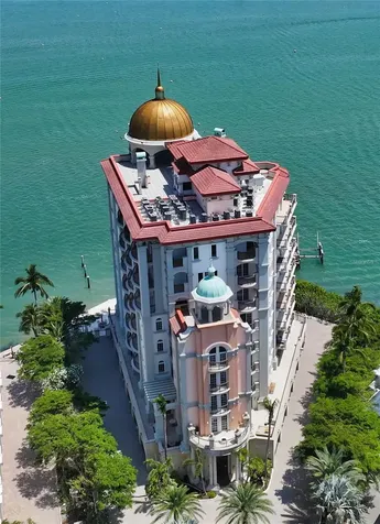 420 Golden Gate Point Sarasota FL 34236