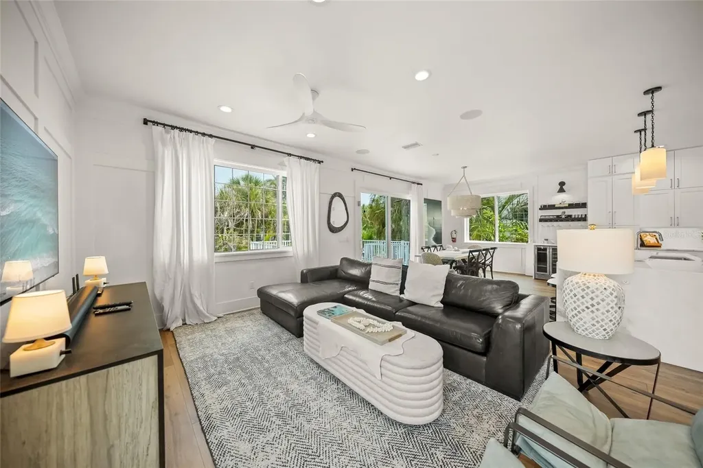 120 White Avenue Anna Maria FL 34216