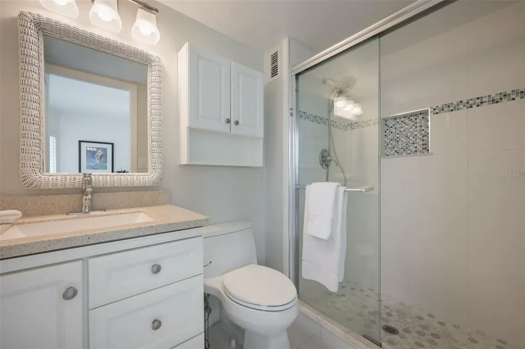 1350 N Portofino Drive Sarasota FL 34242